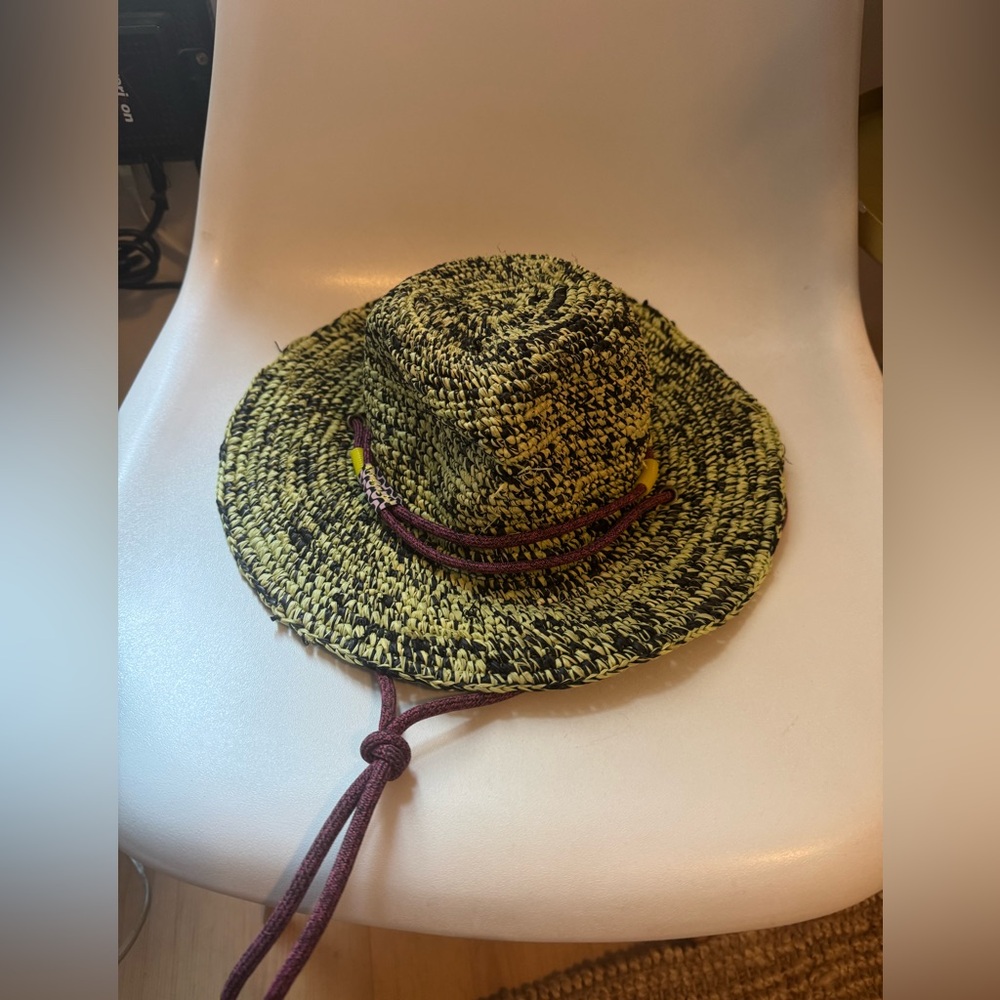 Bimba Y Lola green and purple woven sun hat